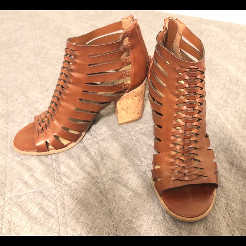 Indigo Rd. Booties - Picture 2 of 4